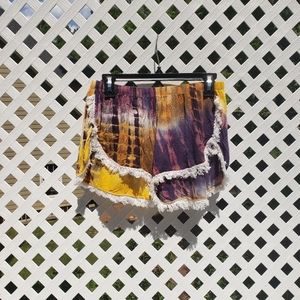 TIE DYE COMFY SHORTS